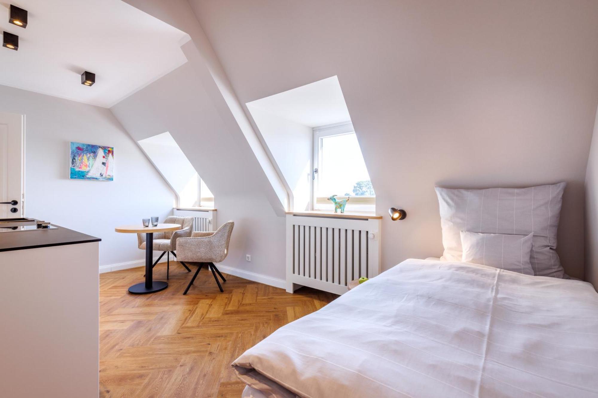 Logierhaus Rheintoreins Рес Екстер'єр фото