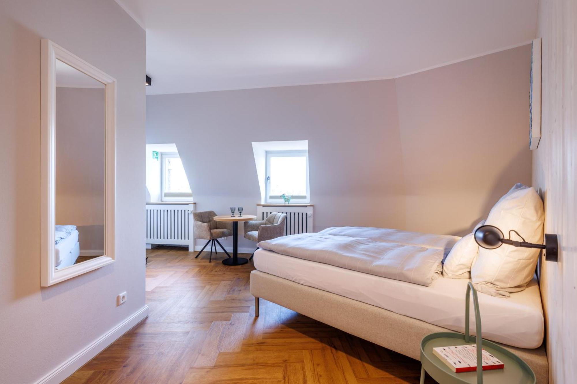 Logierhaus Rheintoreins Рес Екстер'єр фото