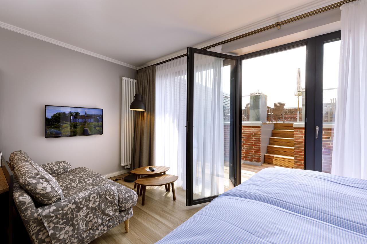 Logierhaus Rheintoreins Рес Екстер'єр фото